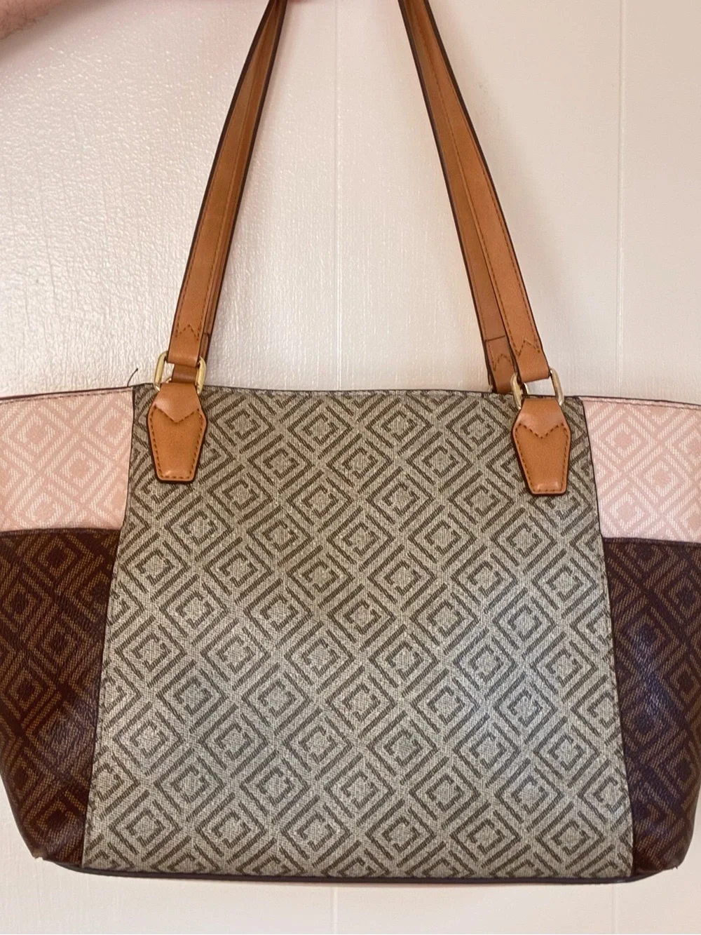 Liz Claiborne super cute